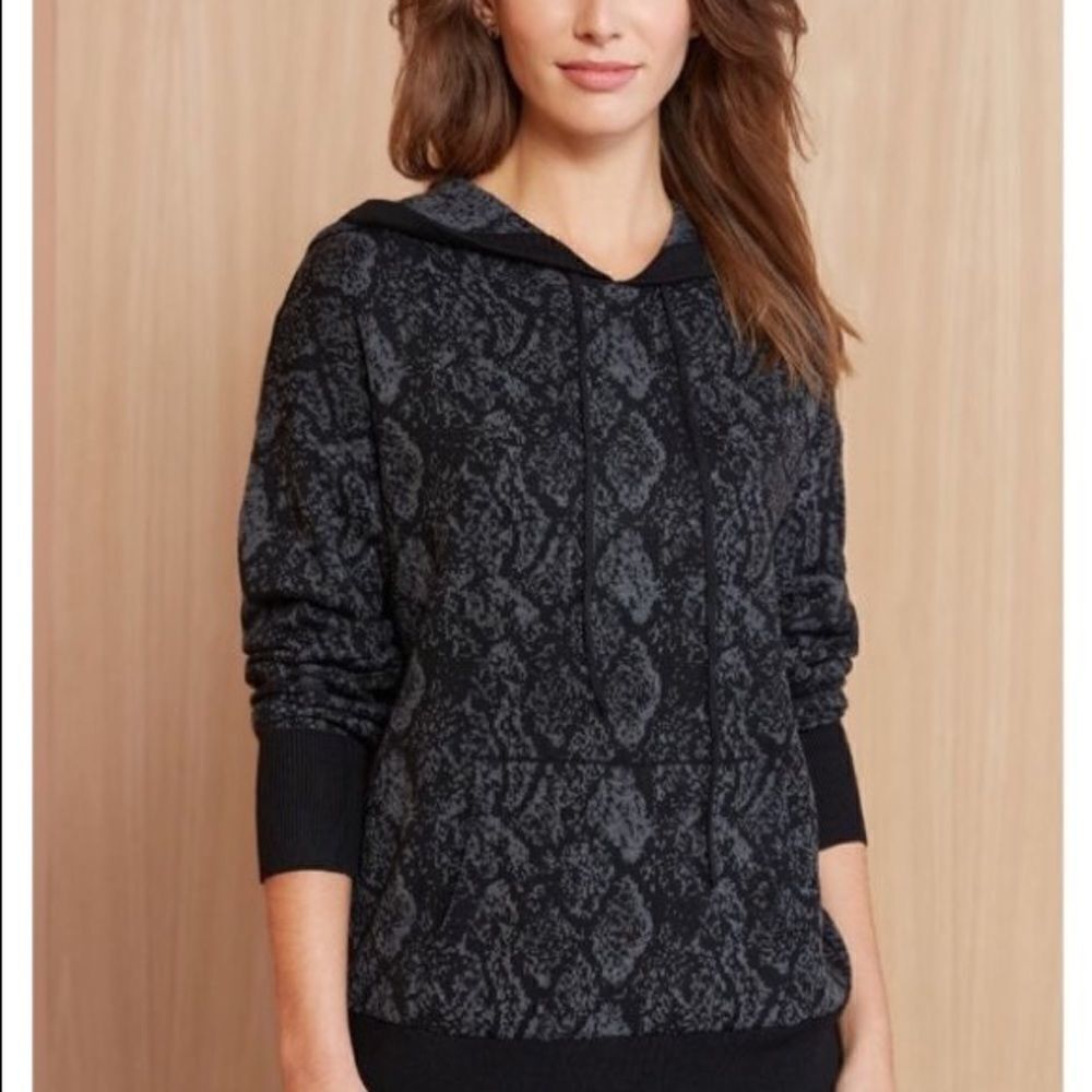 John+ Jenn Dylan Python Hooded Tunic Pullover Wit… - image 2